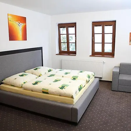 Koliba Holica 3* Наместово