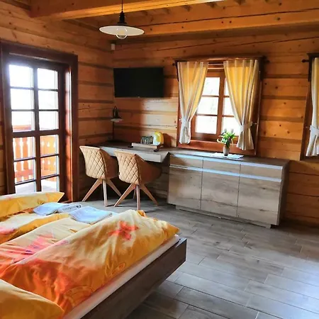 Bed & Breakfast Koliba Holica